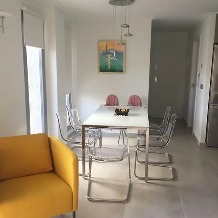 Amalia 54